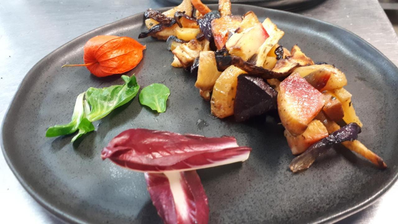 Hotel Restaurant L'Industrie Saint-Omer  Ngoại thất bức ảnh